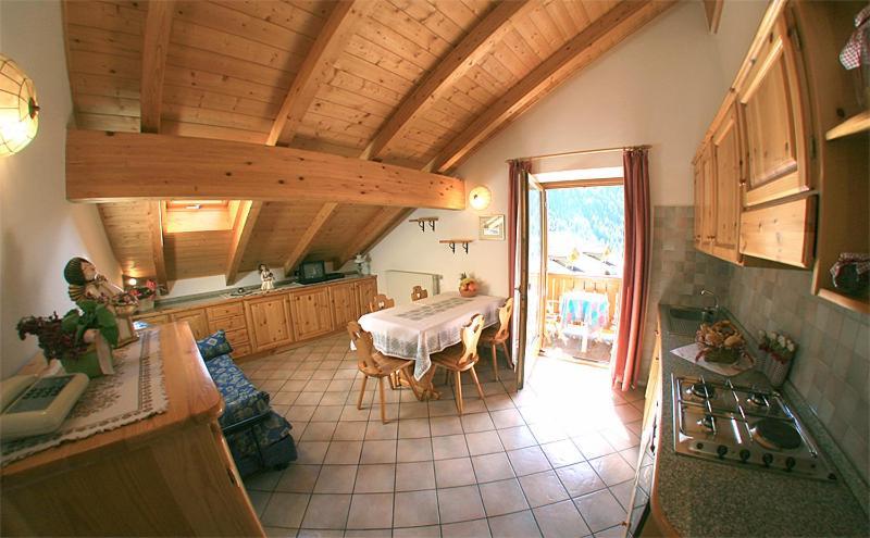 Appartamenti Majon Ladina Vigo di Fassa Room photo